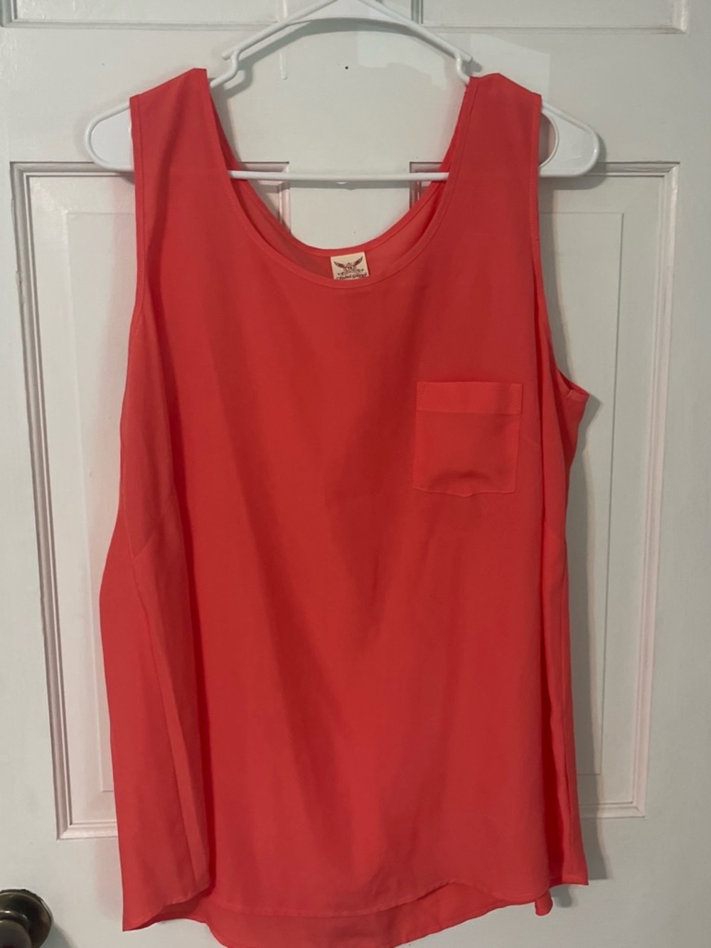 Faded Glory Coral Sleeveless Pocket Tank